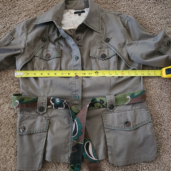 Jacket - Picture 10 of 11